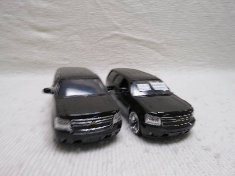 lot 227 image: Collectible cars