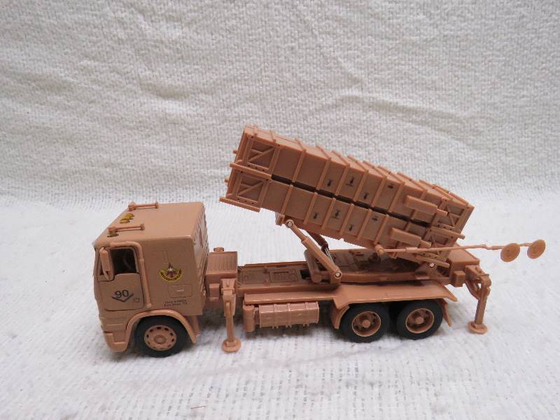 lot 242 image: Military Truck
