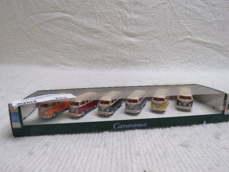 lot 255 image: Vintage Bus Set