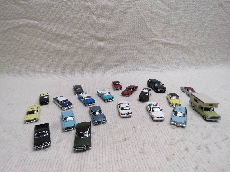 lot 258 image: Vintage Cars and trucks