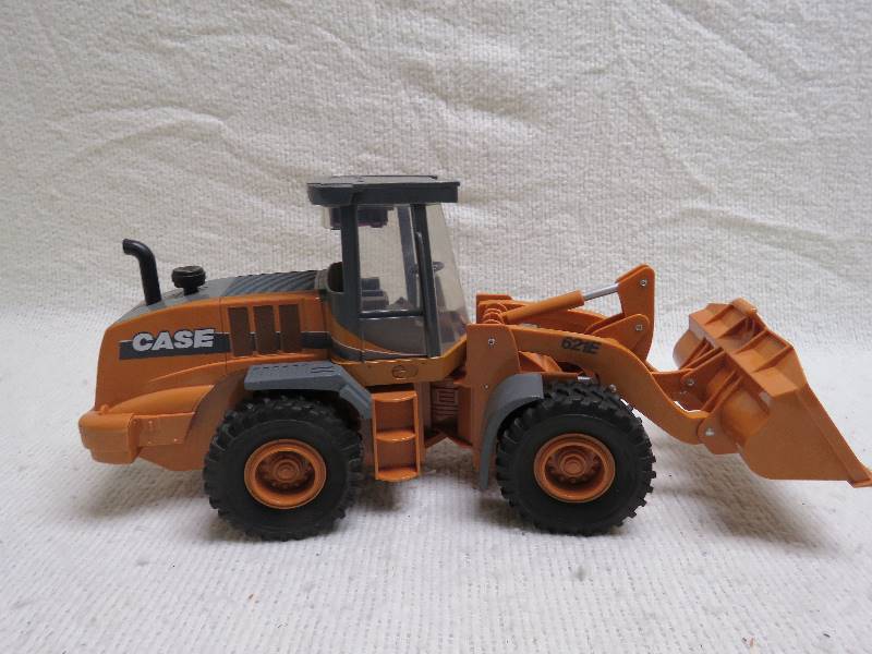 lot 266 image: Case Tractor