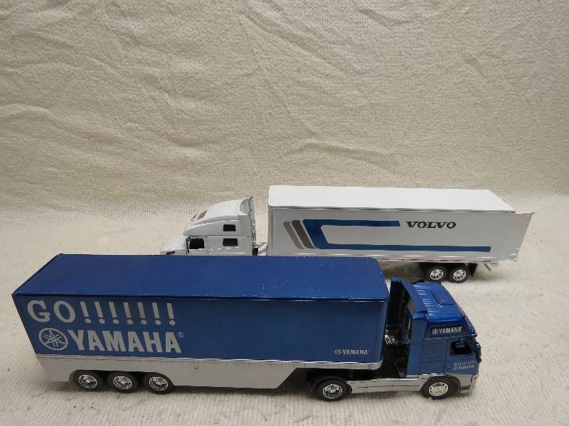 lot 273 image: Collectible Trucks and Trailers