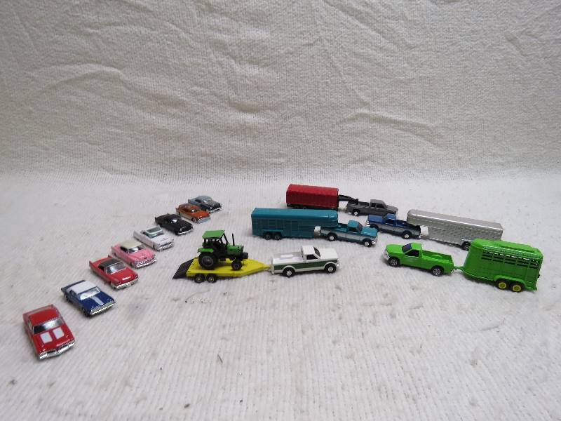 lot 275 image: Collectible cars