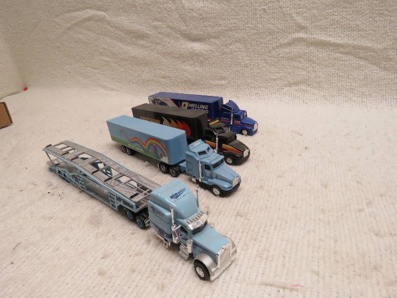 lot 276 image: Collectible Trucks and Trailers