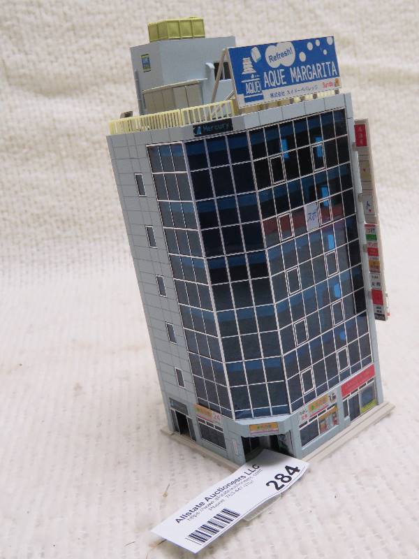 lot 284 image: Building Models