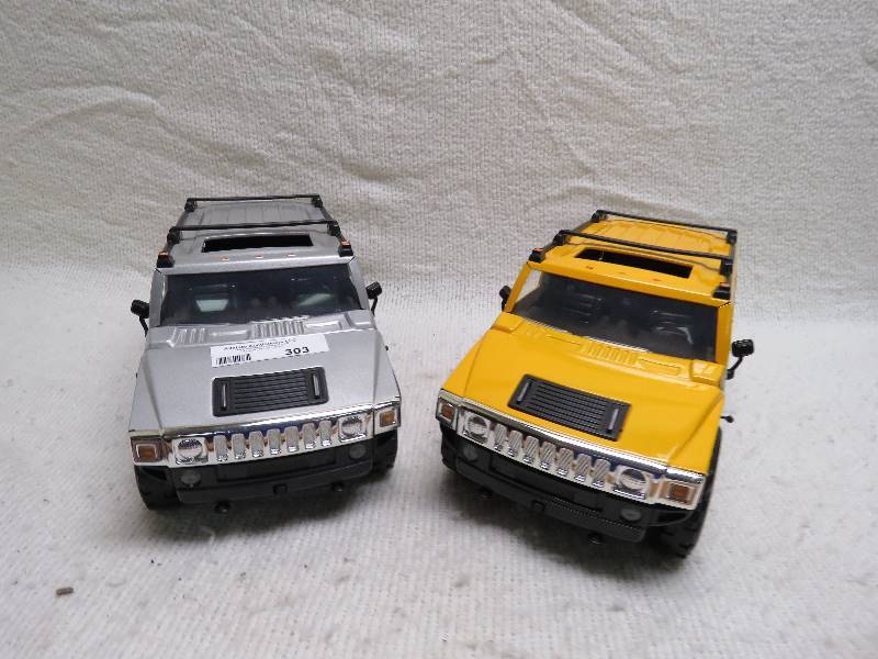 lot 303 image: Collectible cars