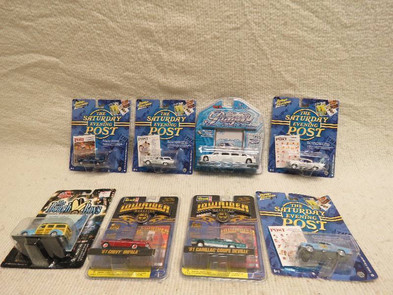 lot 326 image: Collectible cars