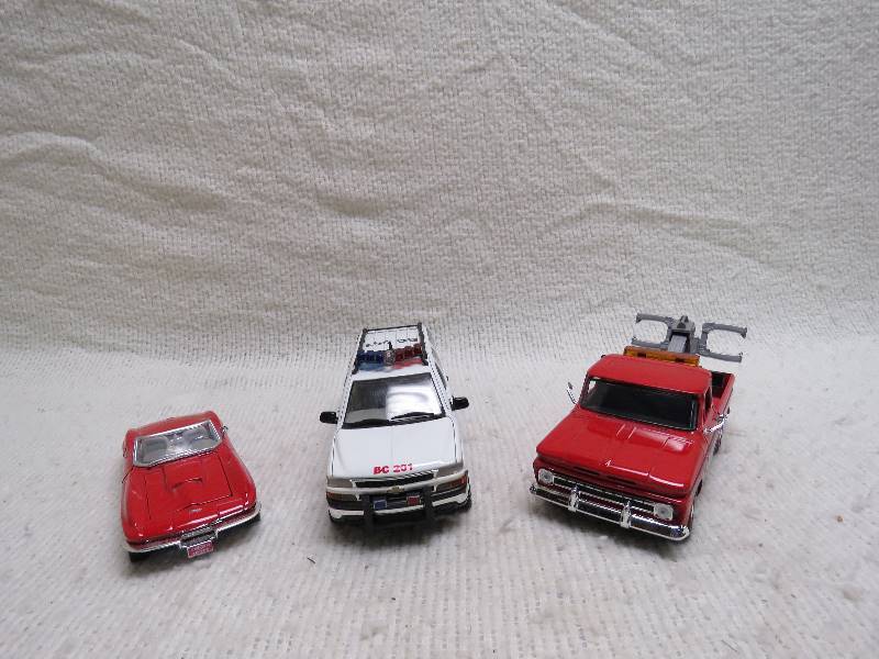 lot 333 image: Vintage cars