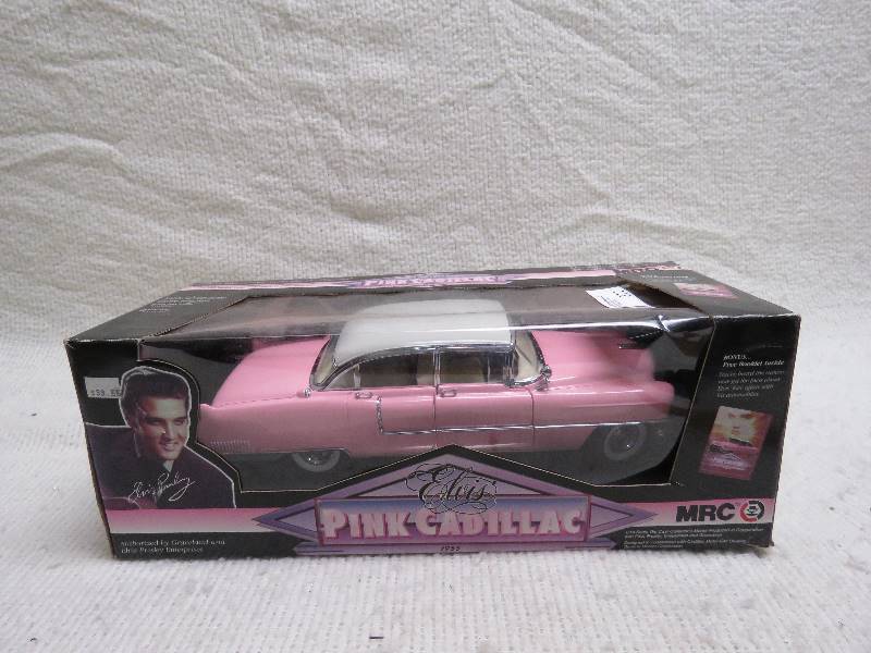 lot 372 image: Elvis Collectible