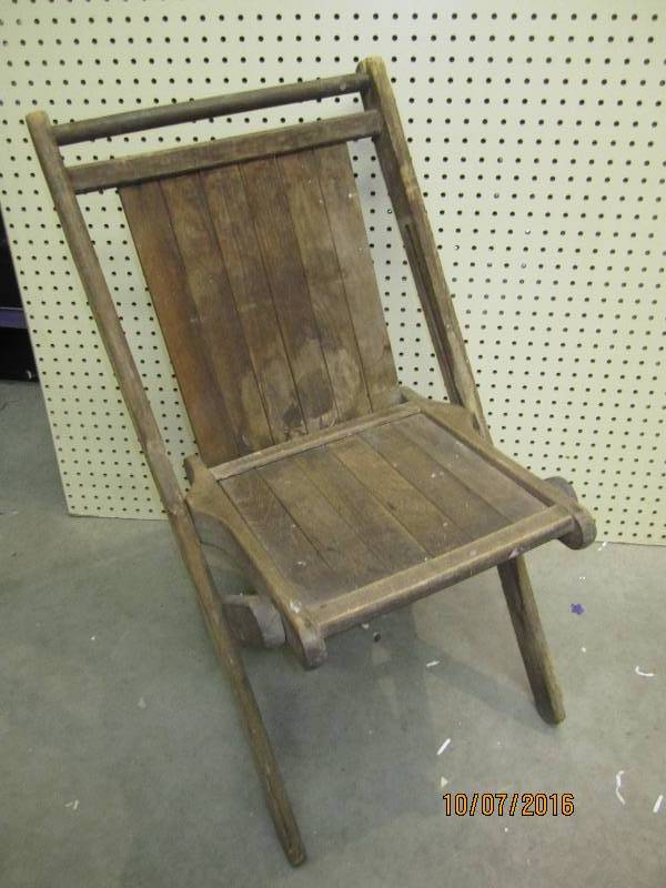 Vintage wood folding chair...
