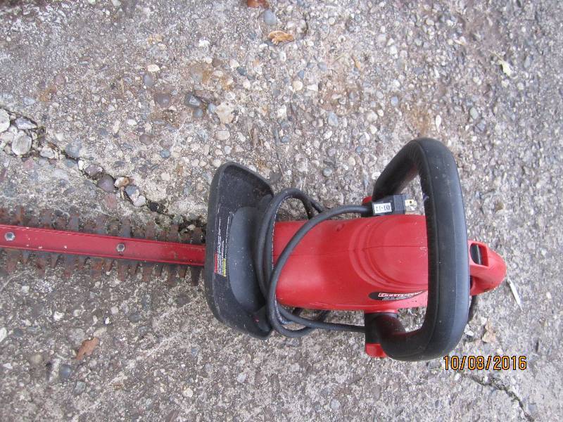 Craftsman 22 electric trimmer...