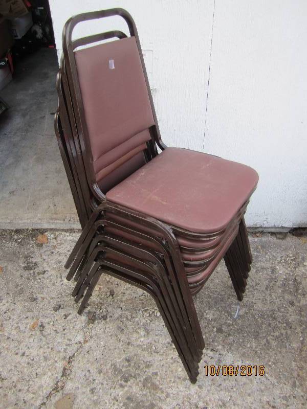 6 stacking chairs...