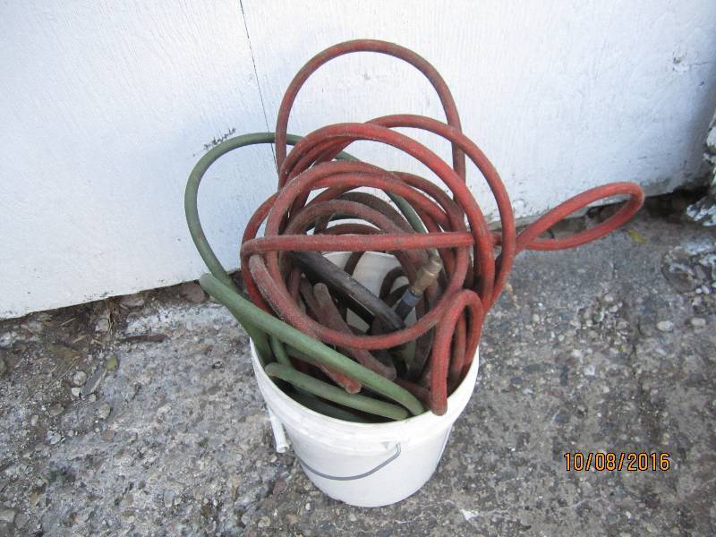 Bucket of air hoses...