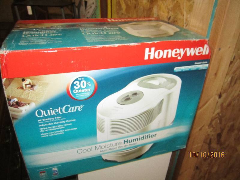 Honeywell cool moisture humidifier...