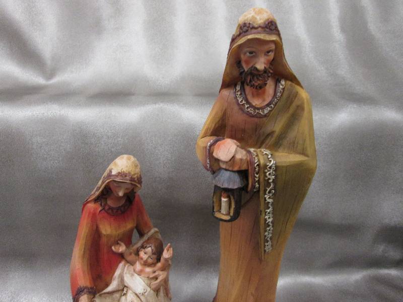 Resin Holy Family 2  pc - 12 inch...