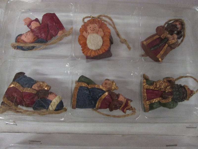 Lot of 4 6pc Nativity 2 inch Ornam...