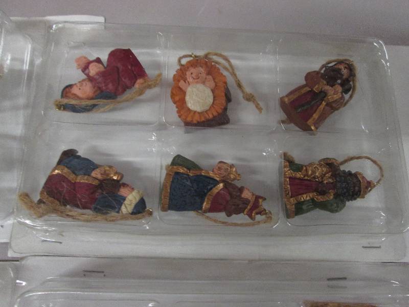 Lot of 4 6pc Nativity 2 inch Ornam...