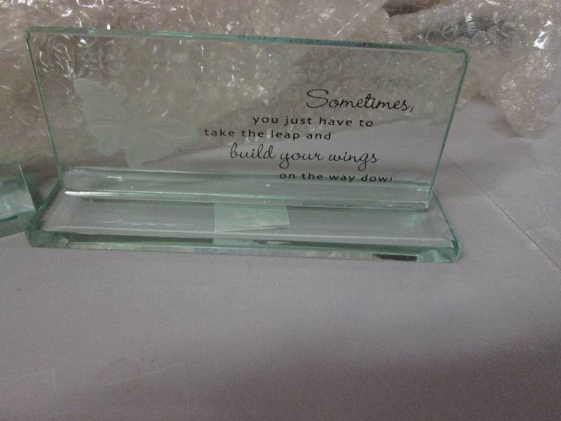 Lot of 2 Inspirational Glass Desk P...