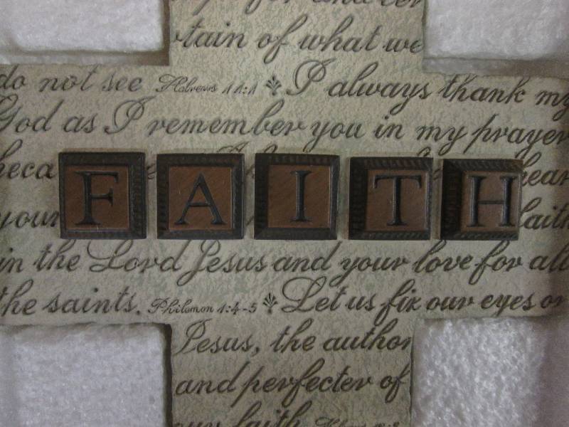 Lot of 6  Inspirational Resin Wall...