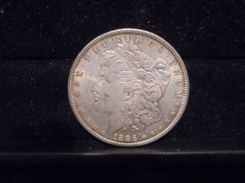 lot 4 image: 1886 Morgan Silver Dollar, 90% Silver