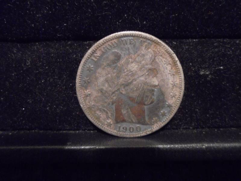 lot 25 image: 1900S Barber Half Dollar, 90% Silver