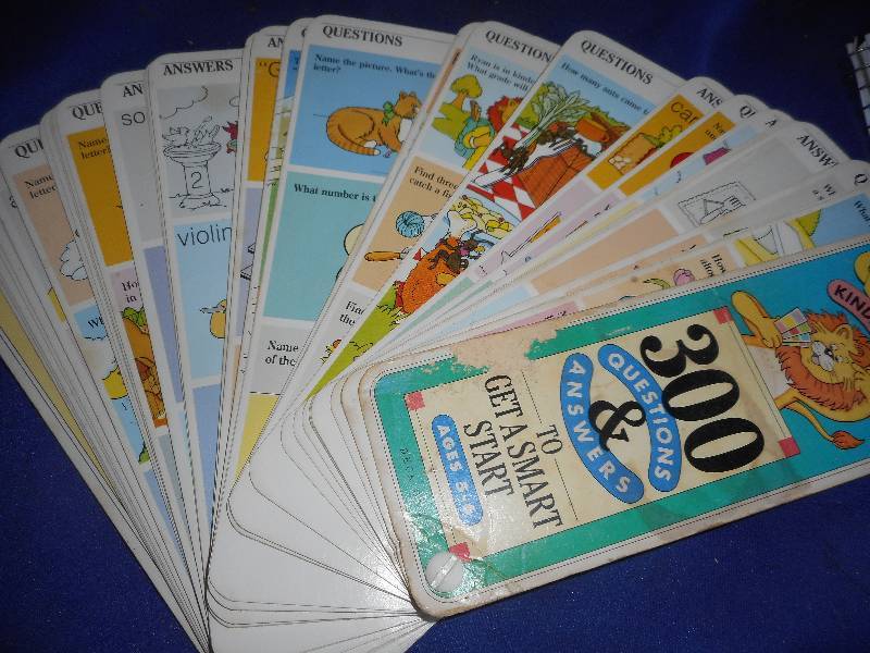 COLLECTIBLE BRAIN QWEST GAME
