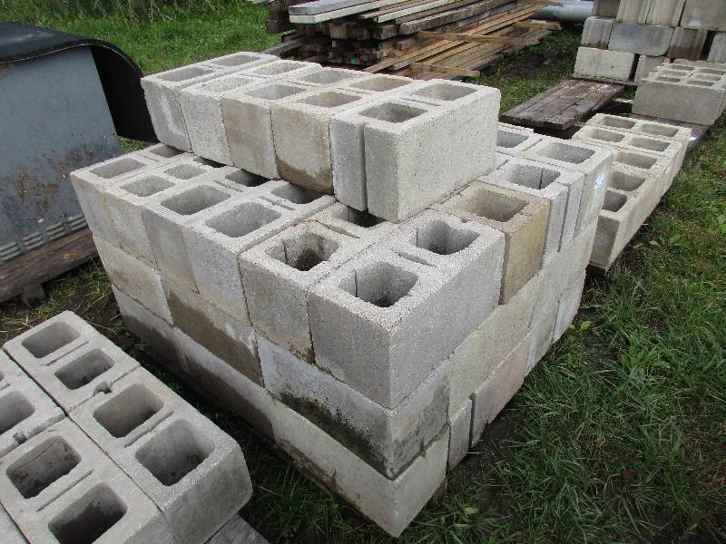 Pallet of blocks