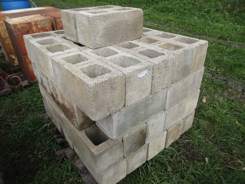 Pallet of blocks