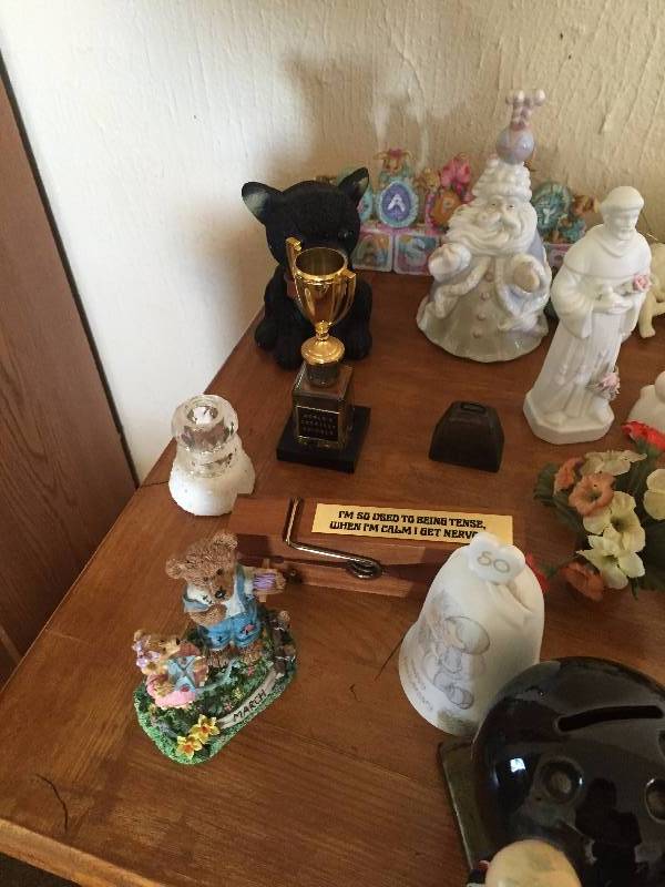 KNICK KNACKS WHOLE BUNCH