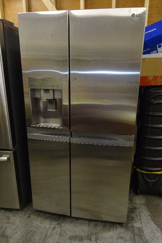 lot 2 image: LG Side by side 3 door refrig