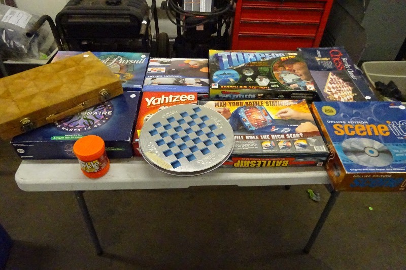 lot 27 image: Variety of games