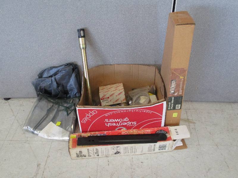 lot 39 image: Assorted Tools