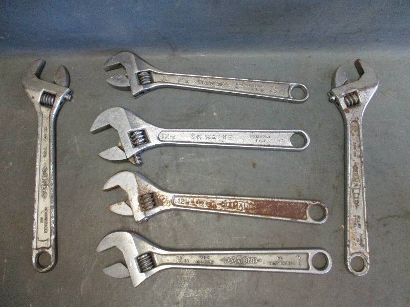 lot 43 image: Crescent Wrenches