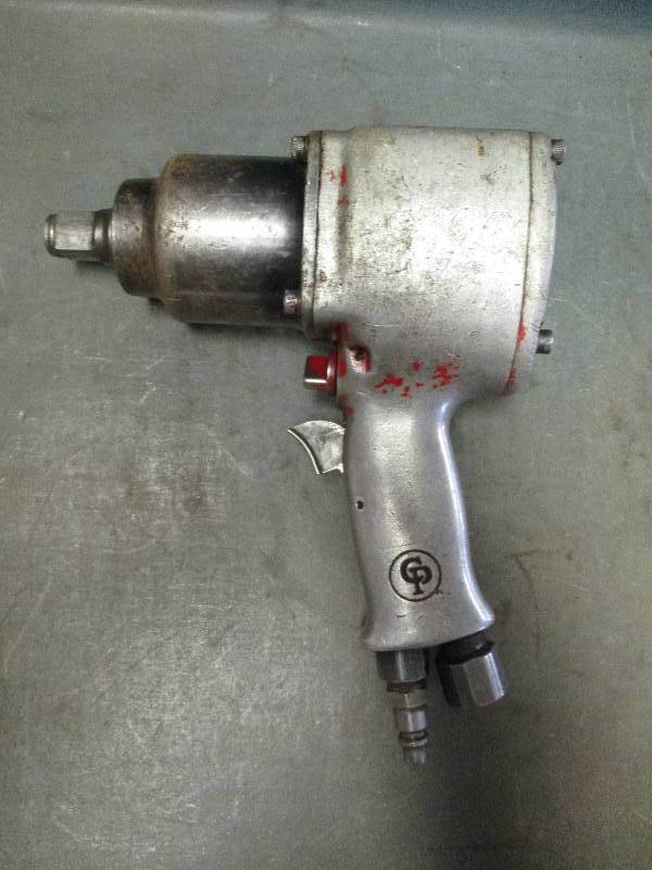 lot 49 image: Impact Wrench
