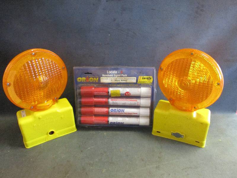 lot 130 image: Road Signal Pack