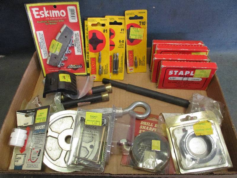 lot 146 image: Assorted Tools