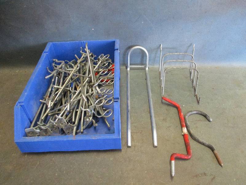 lot 153 image: Shop Hangers