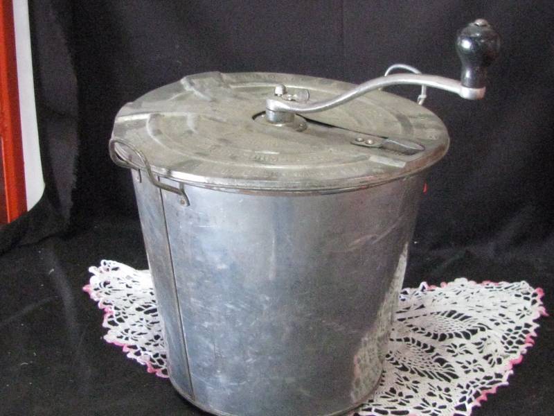 Bread Kneading Pail