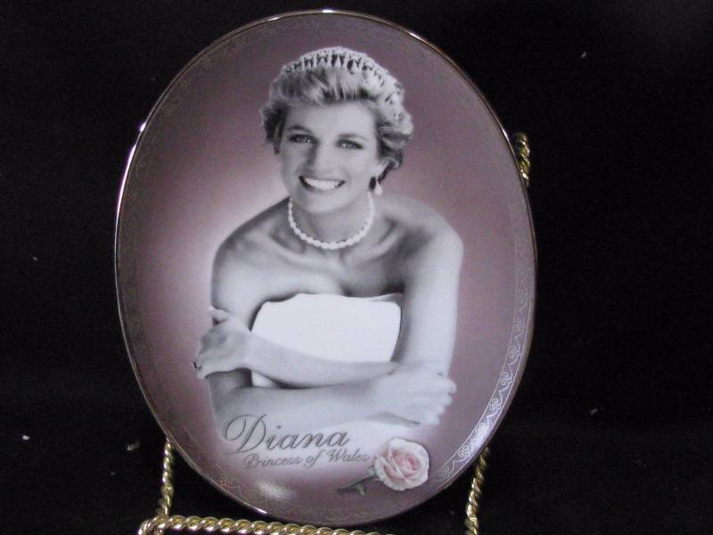 Diana Plate