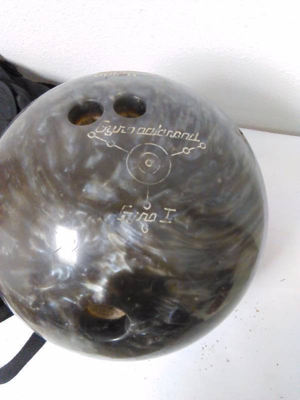 lot 26 image: Vintage Gyrobalance Gyro I Bowling Ball, Ebonite