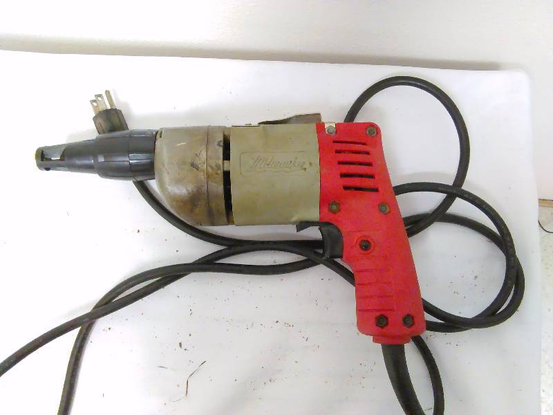 lot 28 image: Milwaukee drill 6747-1 Screw shooter drywall drill, tested, working