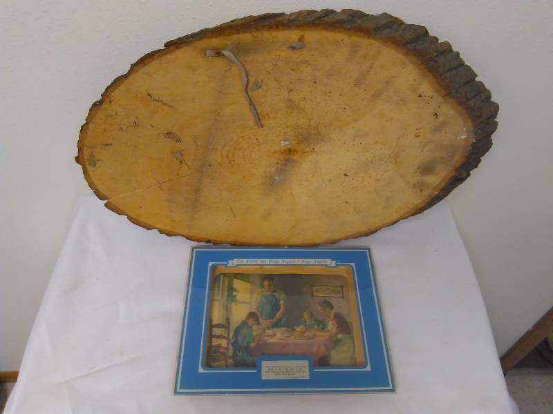lot 31 image: 1 oval tree piece and Drayton ND Water Works vintage The family that prays together stays together