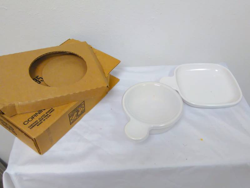 lot 54 image: Corning cookware, made in USA, new in box model number P-335-SP