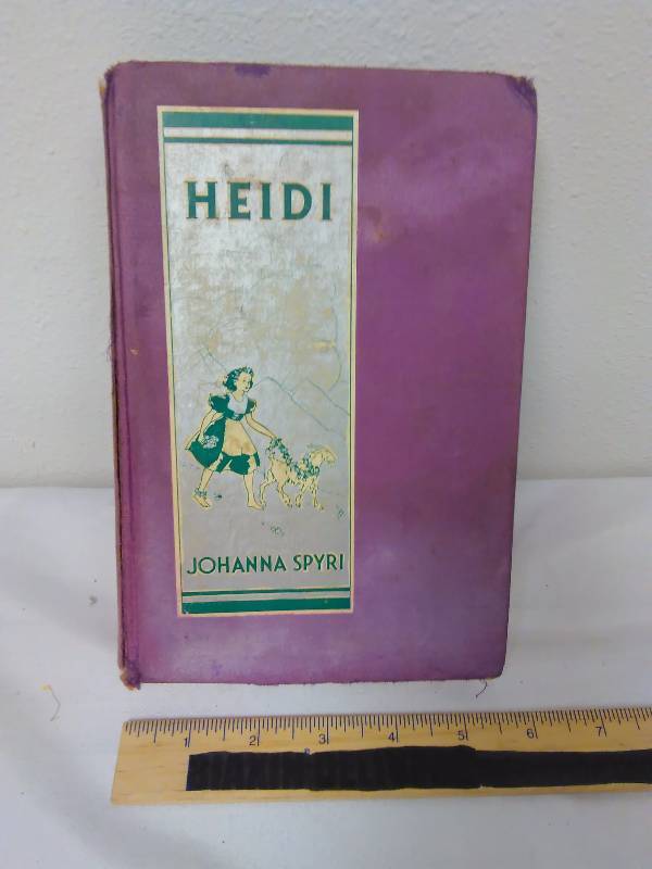 lot 57 image: Antique Book, copyright 1915  Heidi Johanna Spyri, Great condition for age, no loose pages