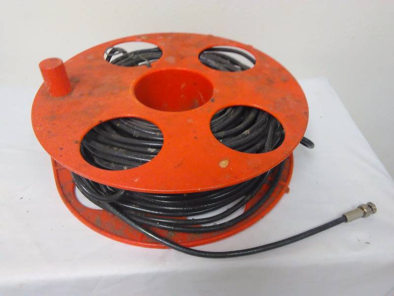 lot 102 image: Many feet of coaxial cable
