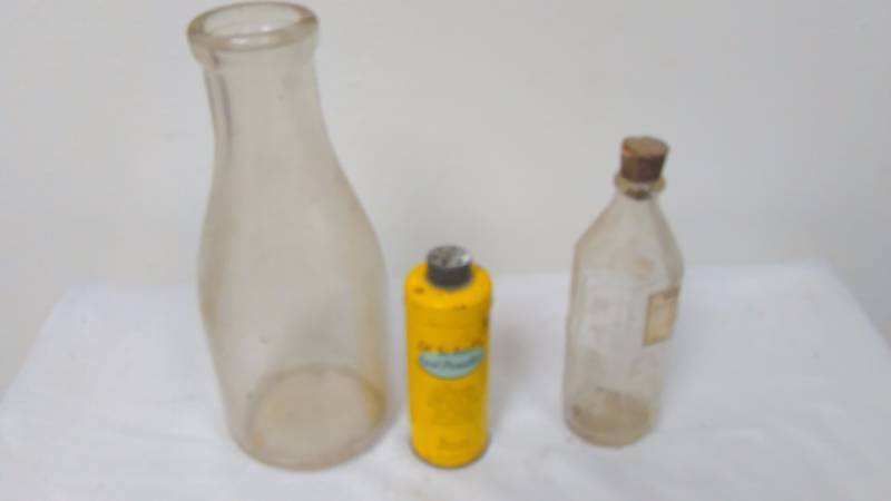 lot 103 image: Vintage Bottle (lot of 3)