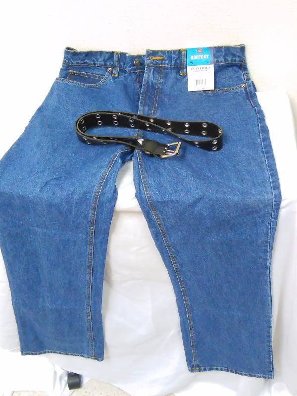 lot 130 image: NEW with Tags Womens Jeans Faded Glory - New Size 10