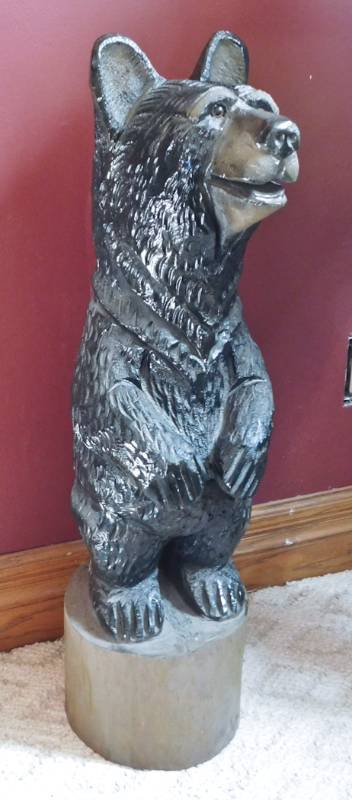 lot 27 image: Carved bear