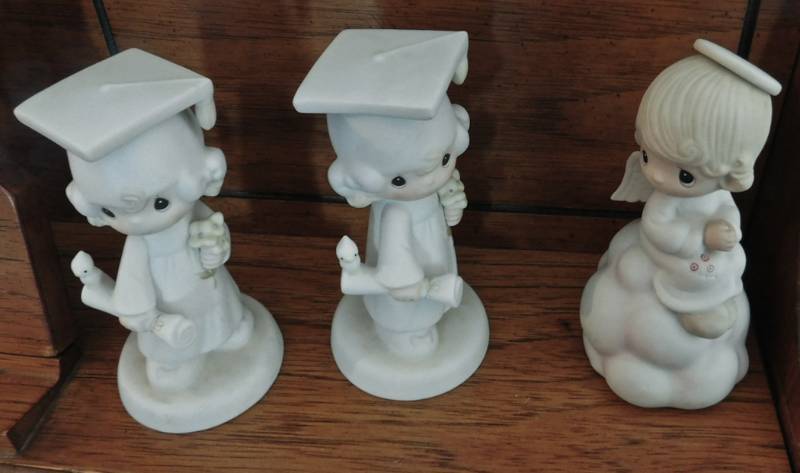 lot 54 image: three precious moments