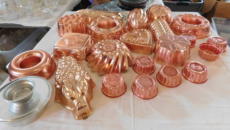 lot 90 image: copper molds